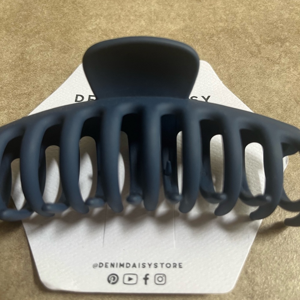 Large matte finish Blue Hair Claw Clip NWT